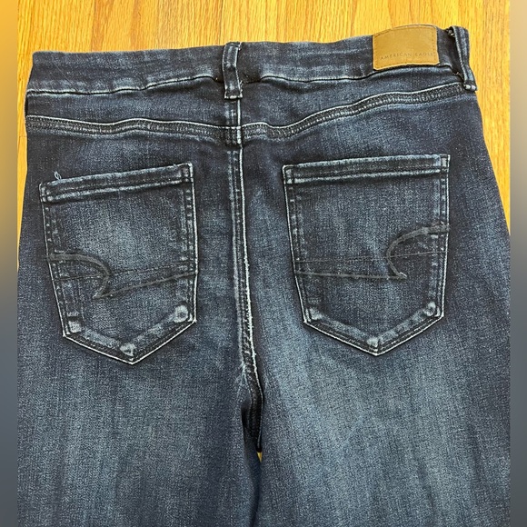 American Eagle | Curvy Hi-Rise Distressed Jegging Size 10 NWOT - Picture 4 of 5